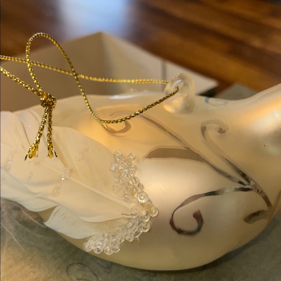 Vintage White Bird Ornament - Picture 3 of 6